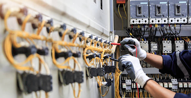 Professional Electrician technician working in Sanger, TX